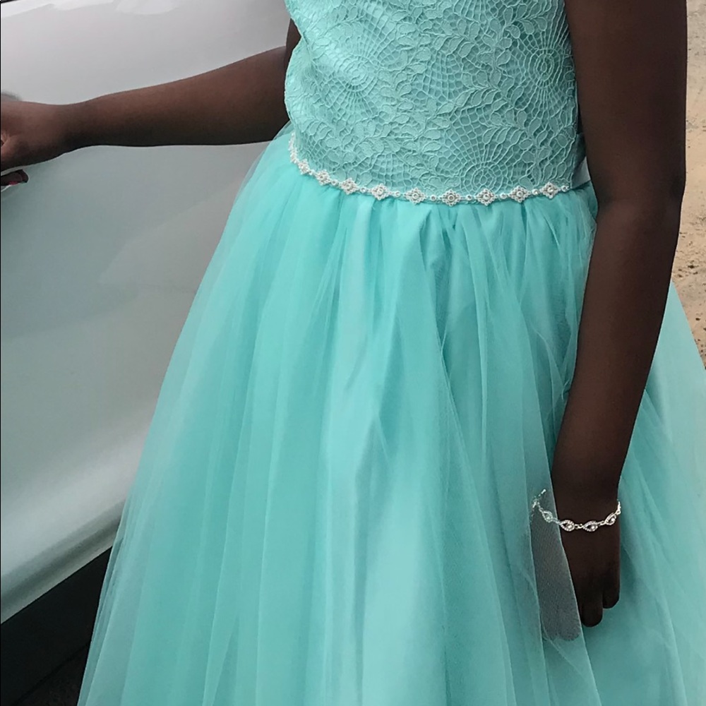 Beautiful youth gown youth 16
